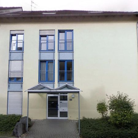 Gallery Apartment: Maisonette + Free Parking + Netflix Essen Bagian luar foto