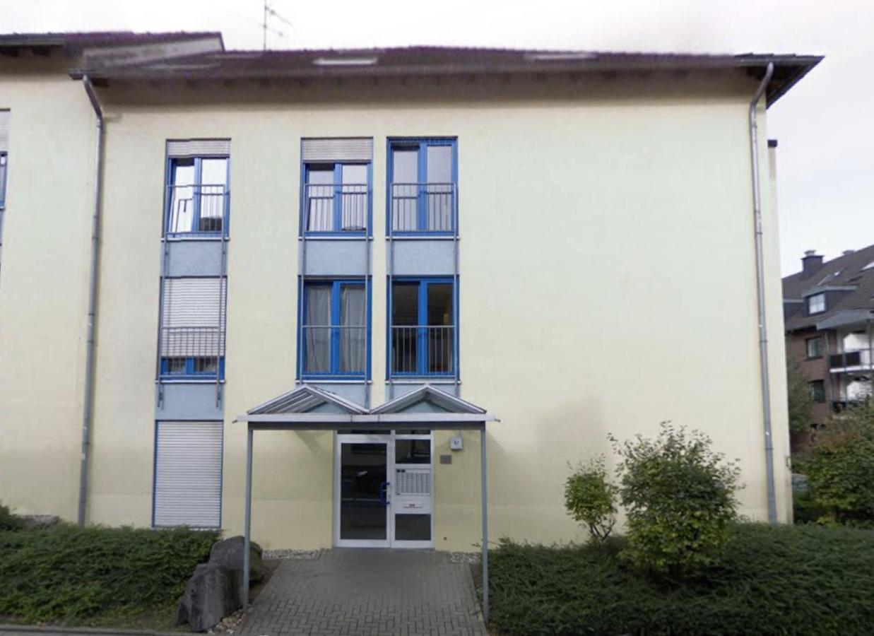 Gallery Apartment: Maisonette + Free Parking + Netflix Essen Bagian luar foto